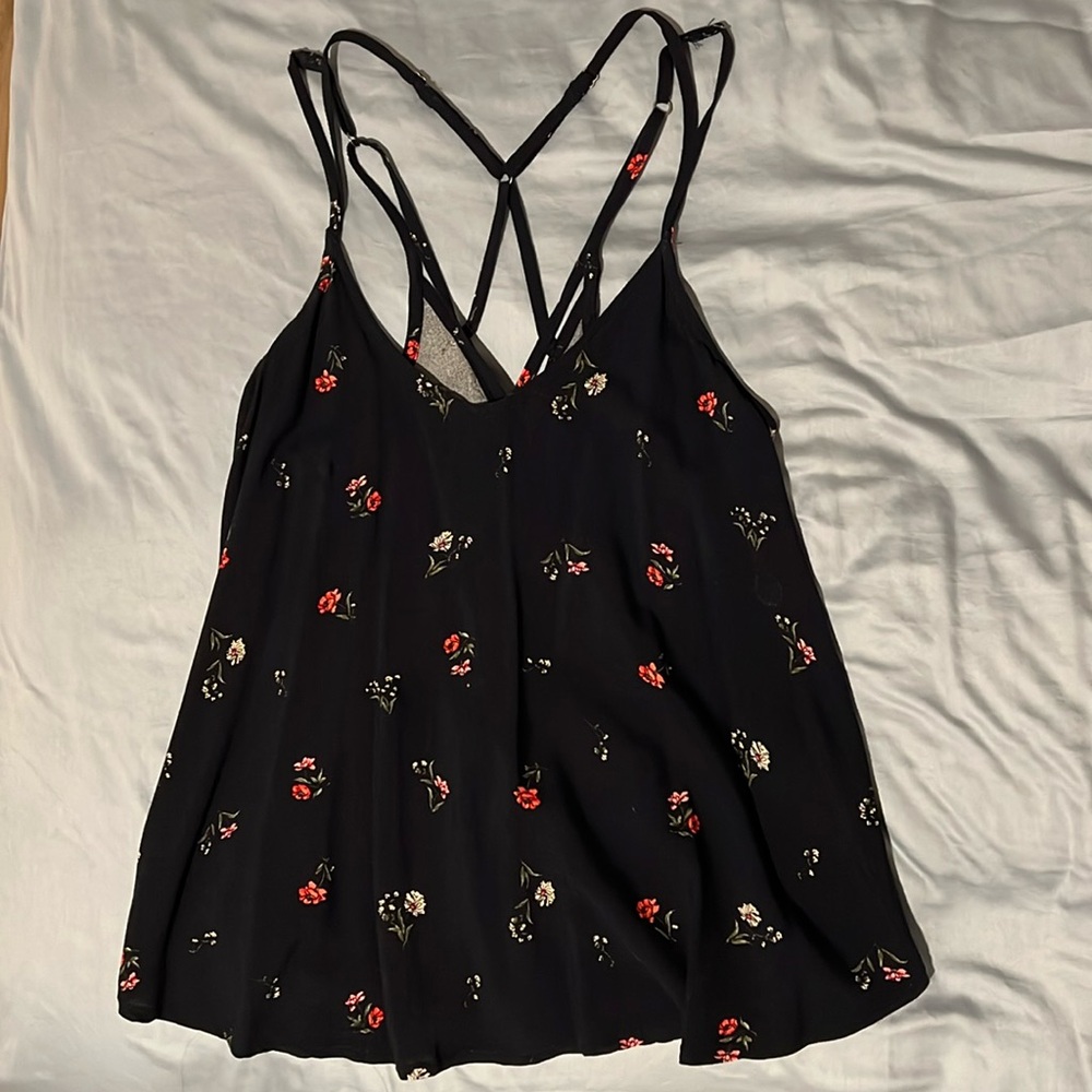hollister black floral tank top